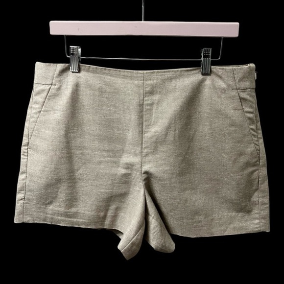 NWT Loft Riviera Gold Shimmer Shorts Size 10 - Picture 2 of 15